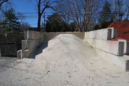 Mason sand landscape material